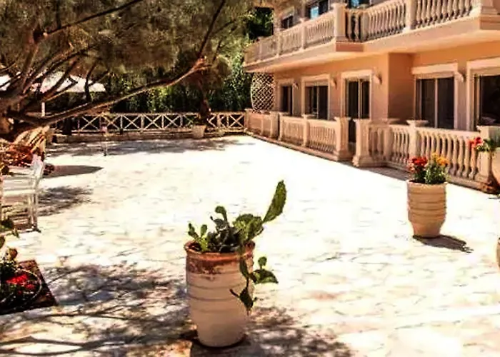 Apartment Centrally Located Gaios